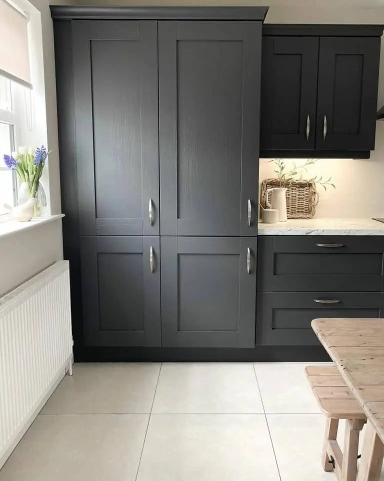 Black Shaker Cabinets