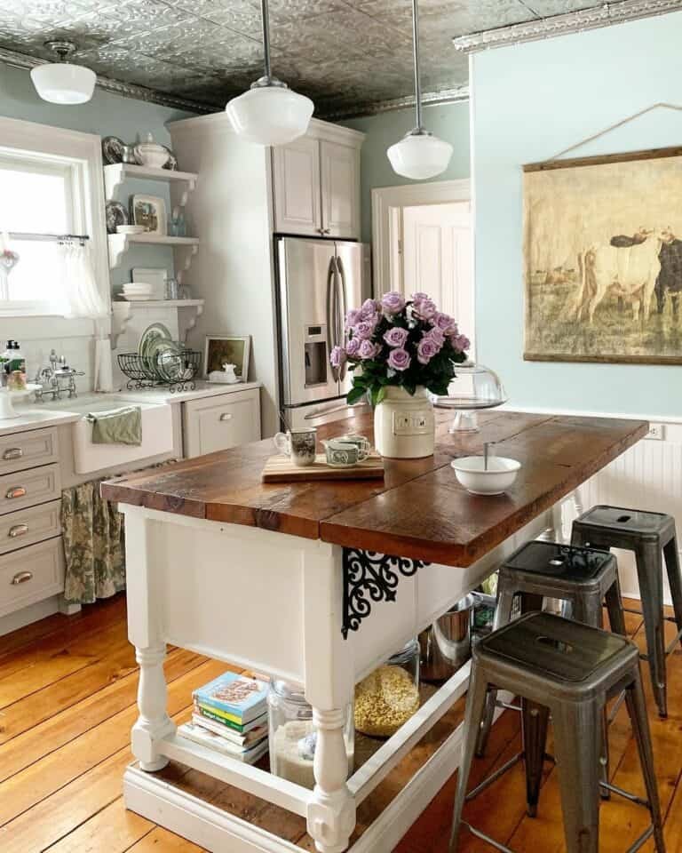 Embellished silver ceiling