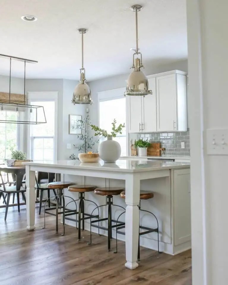 Farmhouse kitchen with pendant lamps
