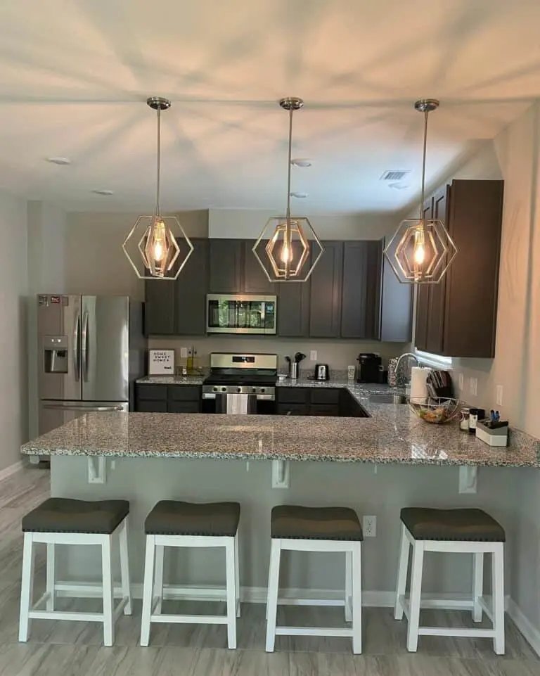 Monochrome Kitchen With Granite Countertop