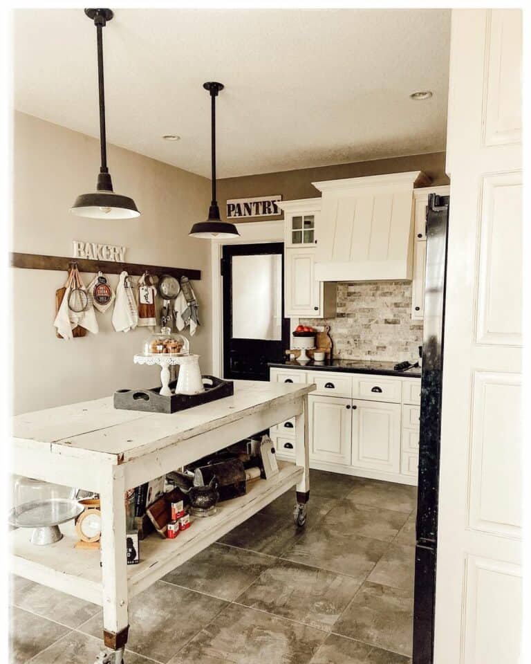 Vintage Farmhouse Kitchen