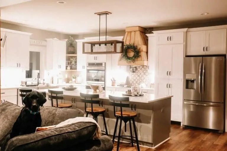 White Cabinets, Black Handles