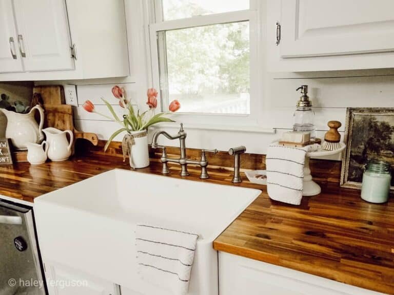 White farmhouse sink