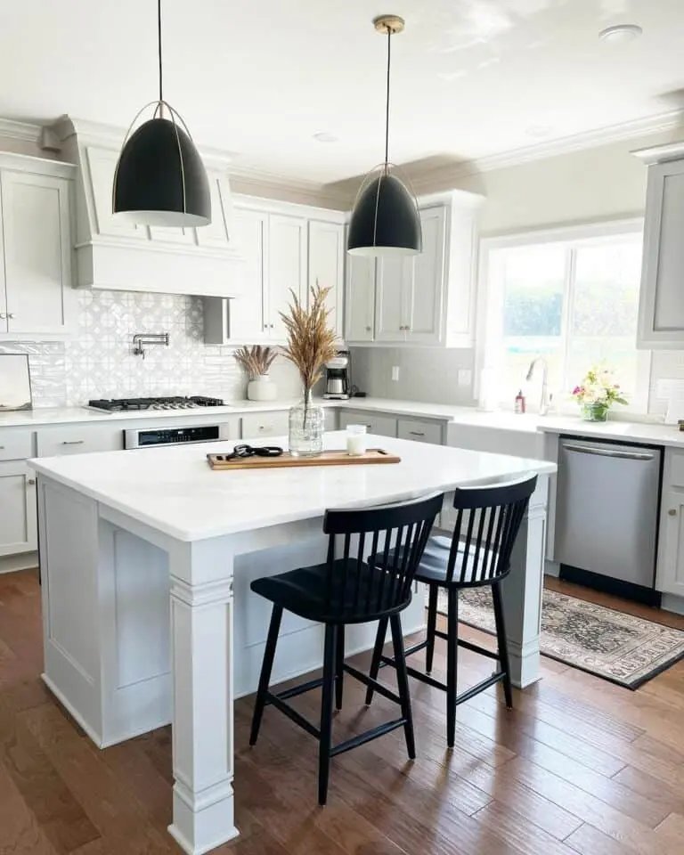 White kitchen with black accents