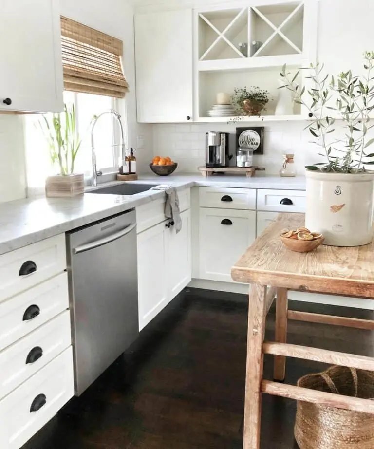 Wooden Island Kitchen